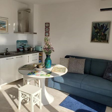 Obzor Tatyana Apartaments Bonjour المظهر الخارجي الصورة